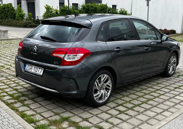 Citroen C4 cena 26000 przebieg: 231000, rok produkcji 2010 z Szczecin małe 232